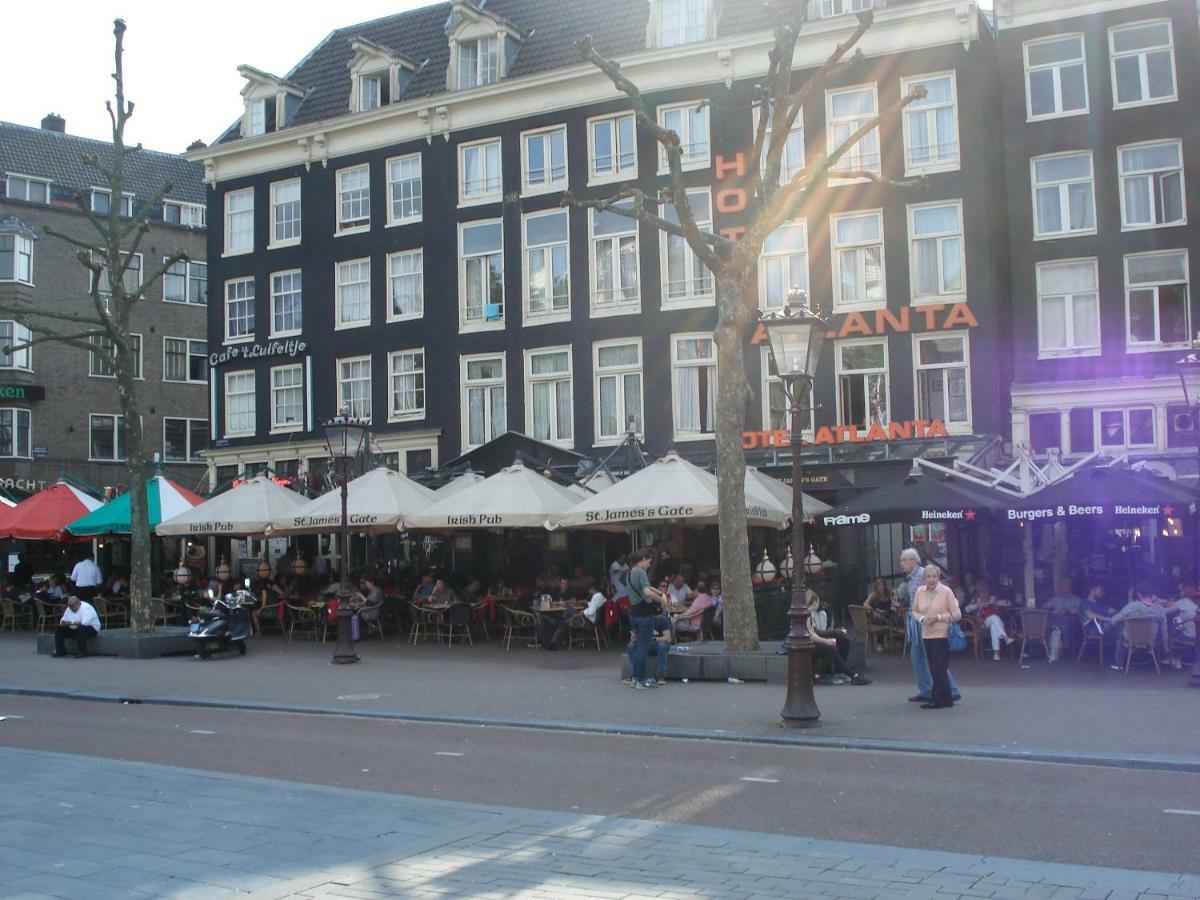 The Blue Stairs Bed & Breakfast Amsterdam Bagian luar foto
