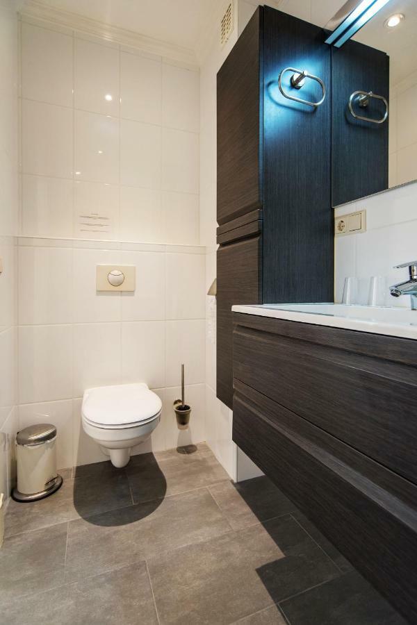 The Blue Stairs Bed & Breakfast Amsterdam Bagian luar foto